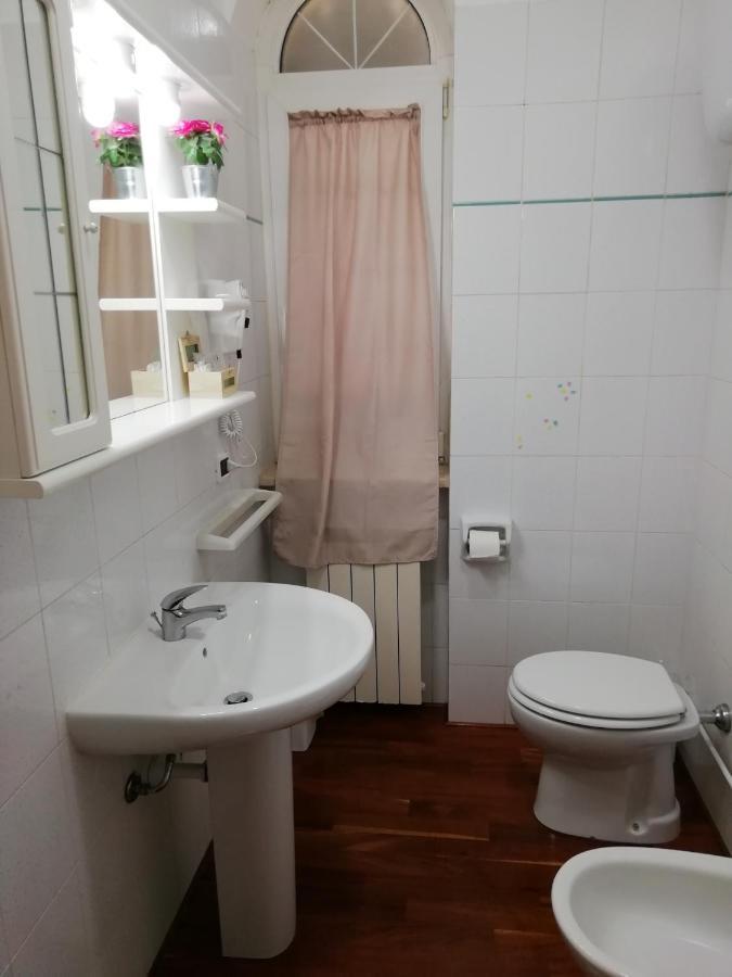 Bed and Breakfast CasadolcecasaЛатина Екстер'єр фото